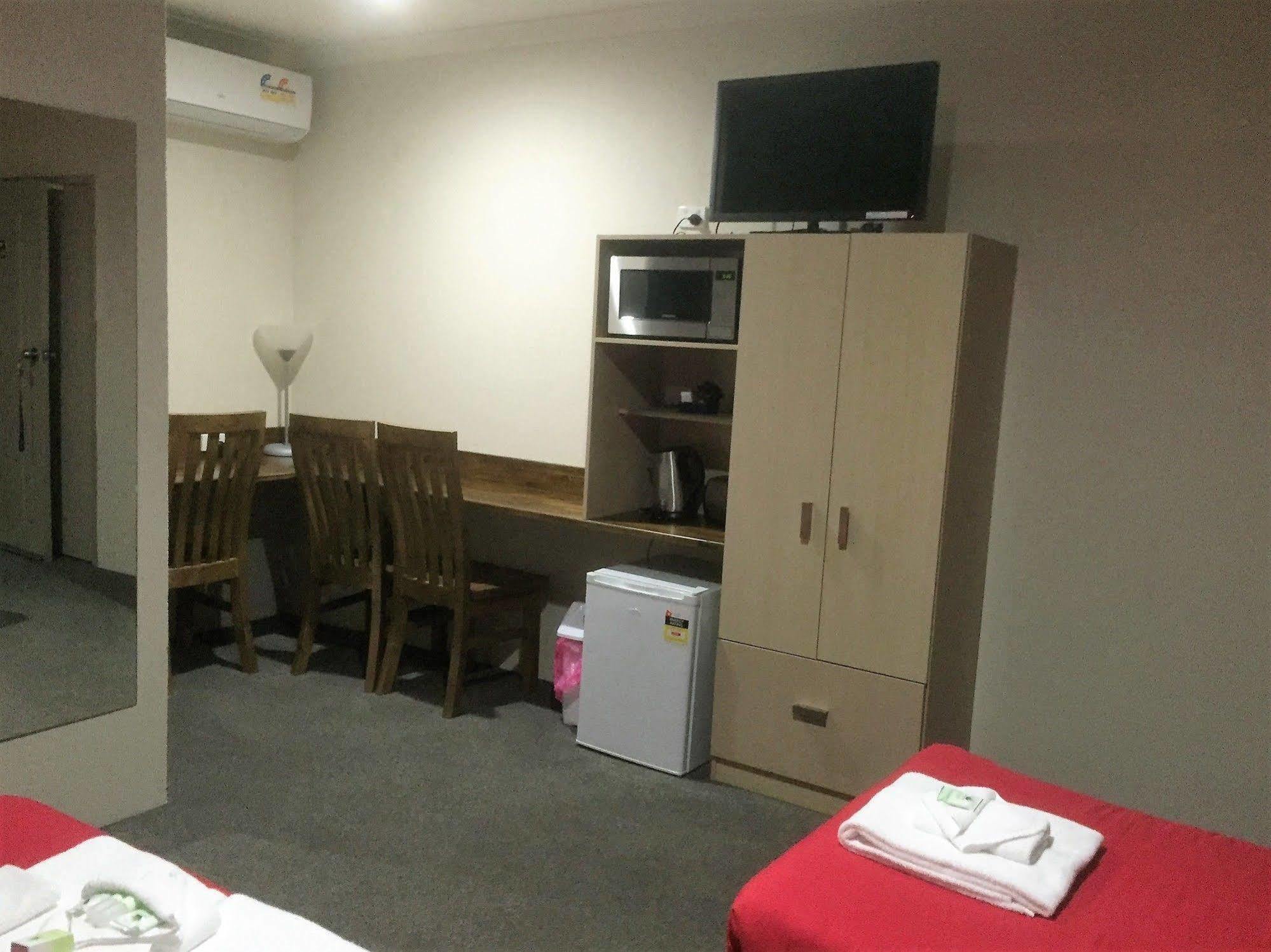 وودونغا Murray Valley Motel المظهر الخارجي الصورة