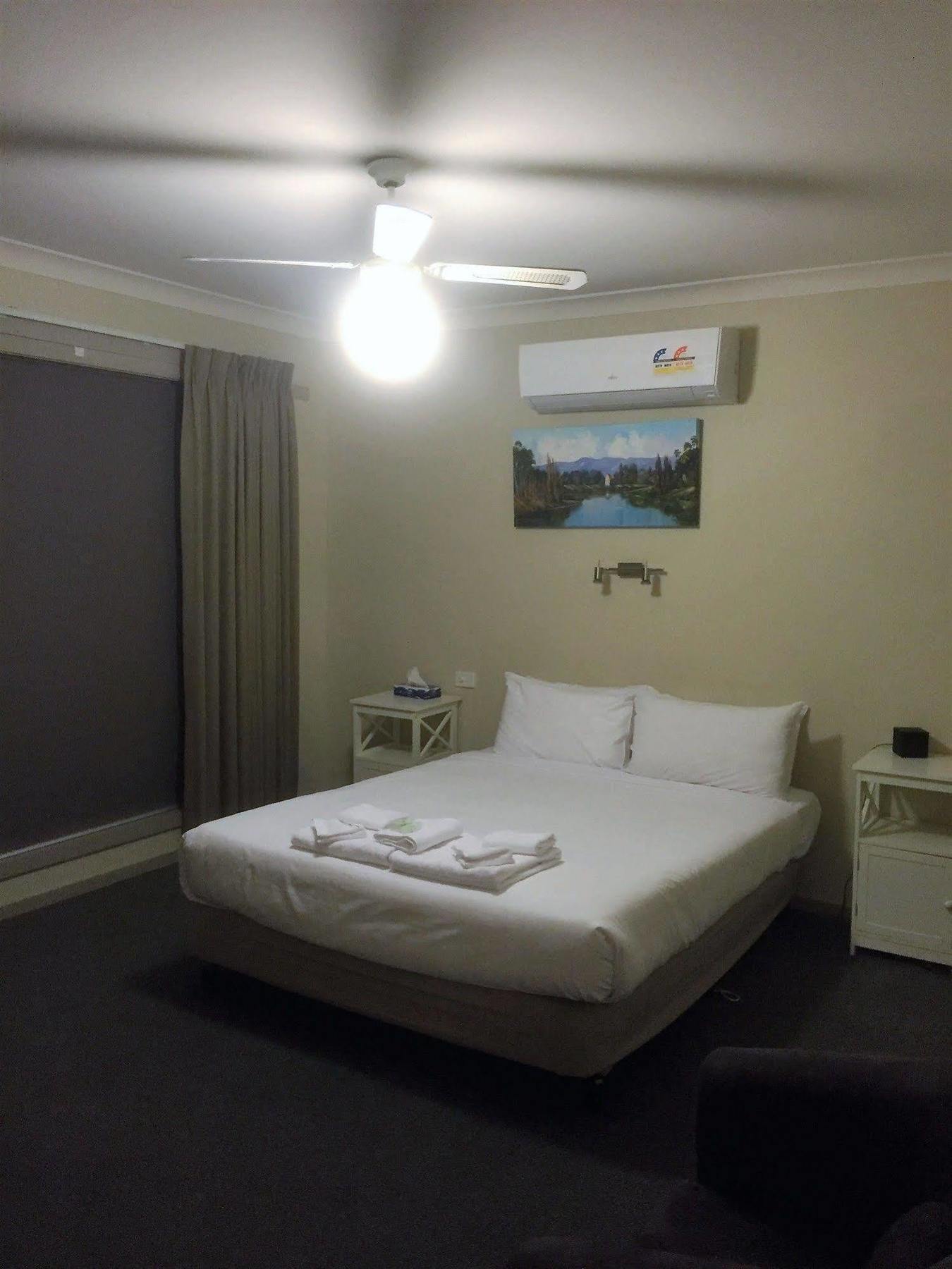 وودونغا Murray Valley Motel المظهر الخارجي الصورة