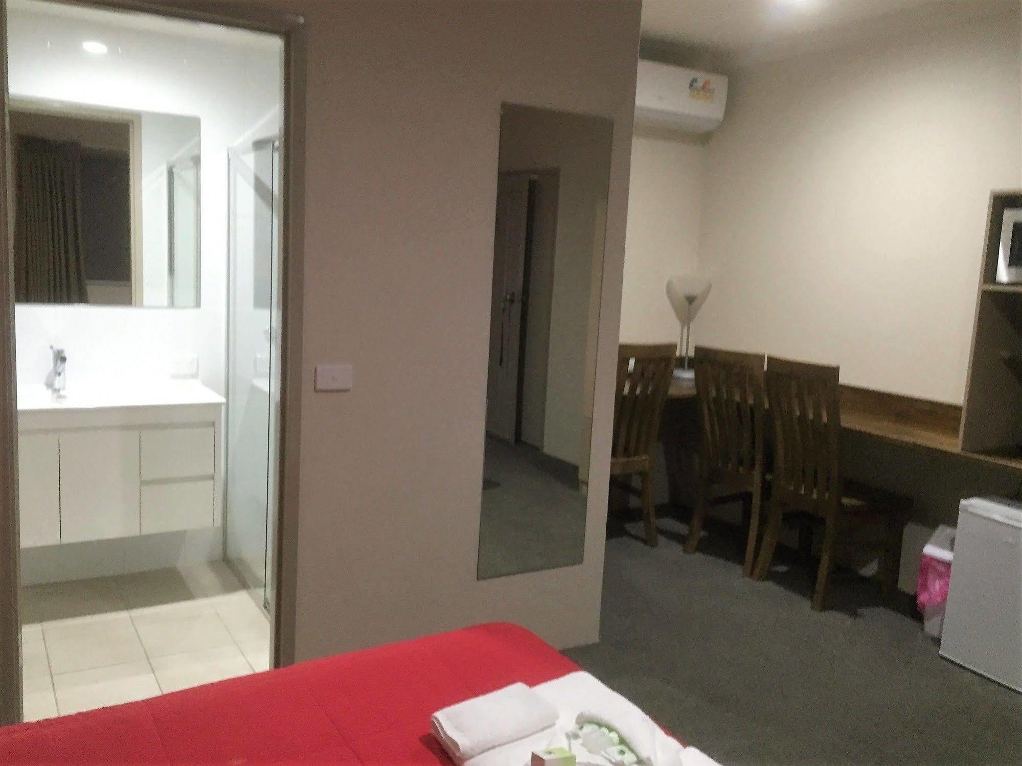 وودونغا Murray Valley Motel المظهر الخارجي الصورة